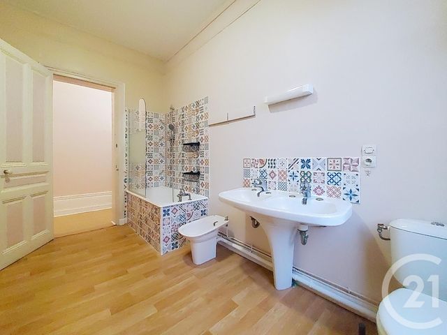 Afficher la photo en grand Appartement T5 à louer - 5 pièces - 122.87 m2 - ROUEN - 76 - HAUTE-NORMANDIE - Century 21 Harmony