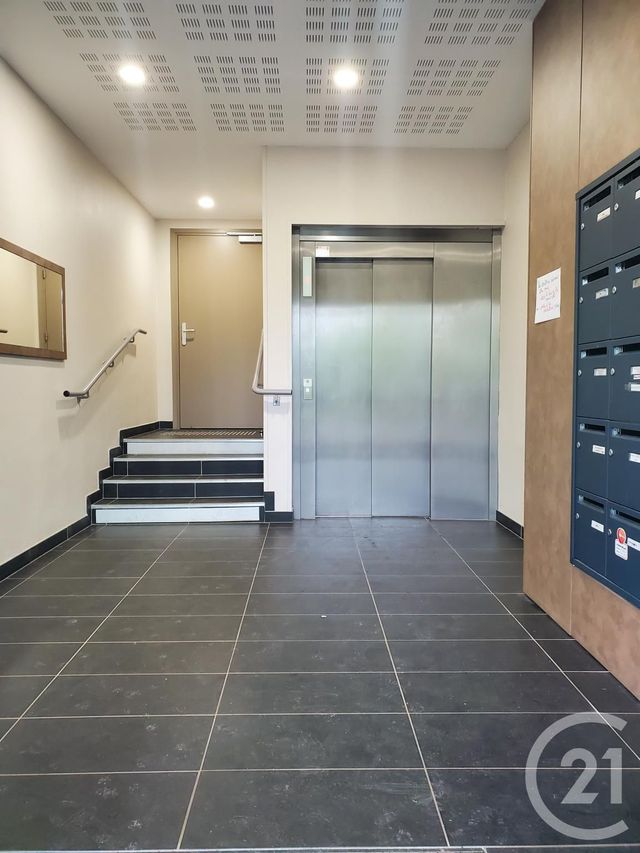 Afficher la photo en grand Appartement F2 à louer - 2 pièces - 46.11 m2 - DARNETAL - 76 - HAUTE-NORMANDIE - Century 21 Harmony