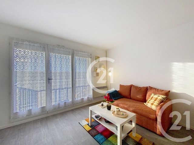 Appartement F1 à louer - 1 pièce - 32.67 m2 - DEVILLE LES ROUEN - 76 - HAUTE-NORMANDIE - Century 21 Harmony