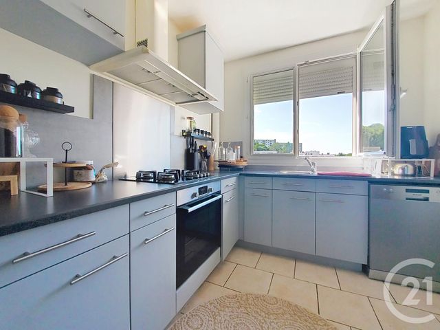 Appartement F3 à louer - 3 pièces - 71.62 m2 - MAROMME - 76 - HAUTE-NORMANDIE - Century 21 Harmony