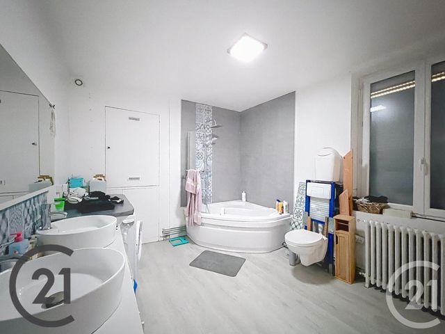 maison à vendre - 8 pièces - 180.0 m2 - ELBEUF - 76 - HAUTE-NORMANDIE - Century 21 Harmony