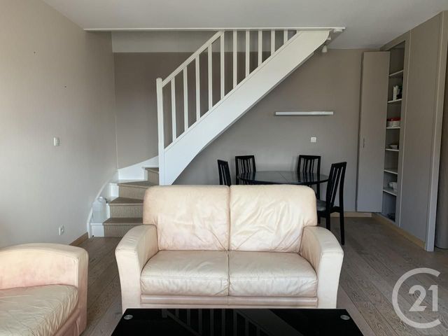 Appartement T3 à louer - 3 pièces - 66.43 m2 - ROUEN - 76 - HAUTE-NORMANDIE - Century 21 Harmony