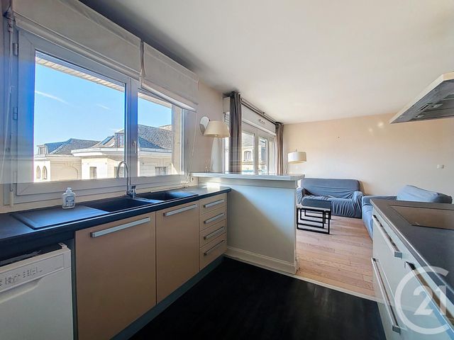 Appartement T3 à louer - 3 pièces - 66.43 m2 - ROUEN - 76 - HAUTE-NORMANDIE - Century 21 Harmony