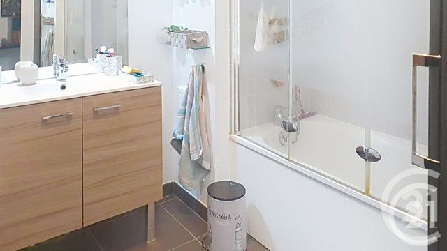 Appartement F4 à vendre - 4 pièces - 91.0 m2 - DEVILLE LES ROUEN - 76 - HAUTE-NORMANDIE - Century 21 Harmony