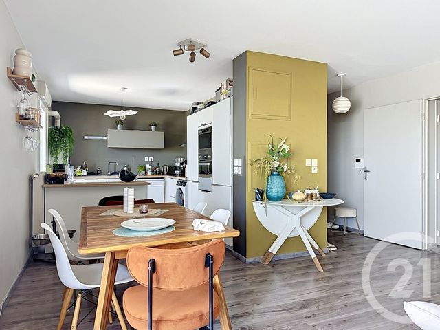 Appartement F4 à vendre - 4 pièces - 91.0 m2 - DEVILLE LES ROUEN - 76 - HAUTE-NORMANDIE - Century 21 Harmony