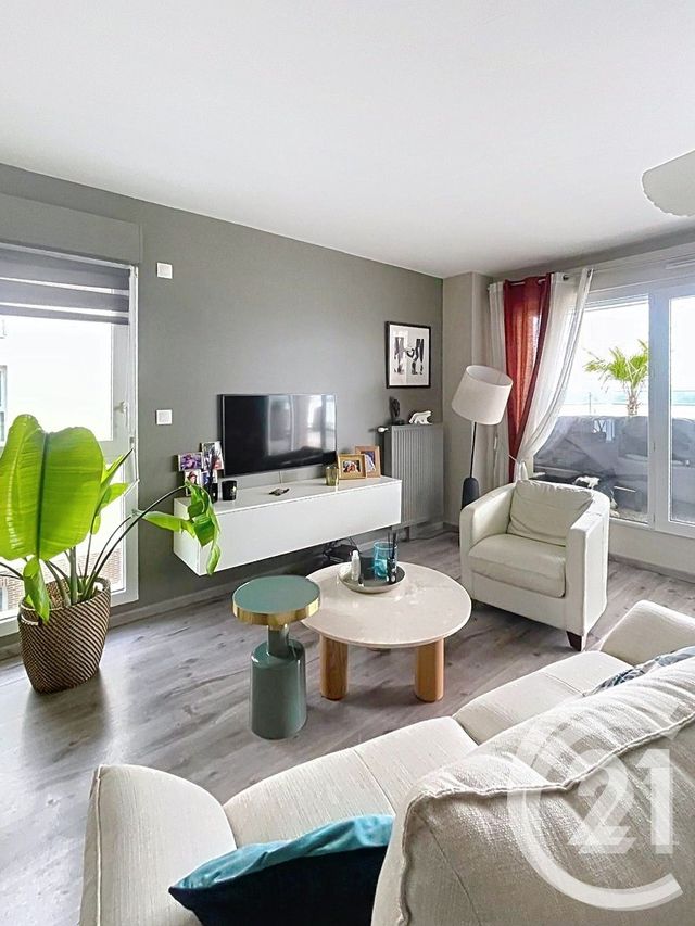 Appartement F4 à vendre - 4 pièces - 91.0 m2 - DEVILLE LES ROUEN - 76 - HAUTE-NORMANDIE - Century 21 Harmony