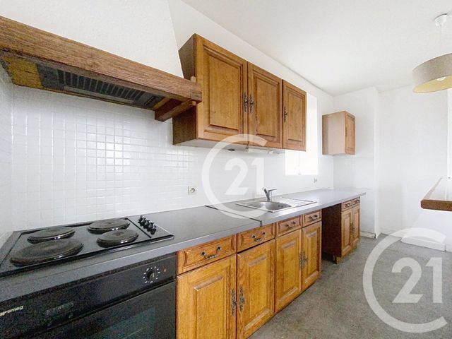 Appartement F2 à louer - 2 pièces - 45.0 m2 - BIHOREL - 76 - HAUTE-NORMANDIE - Century 21 Harmony