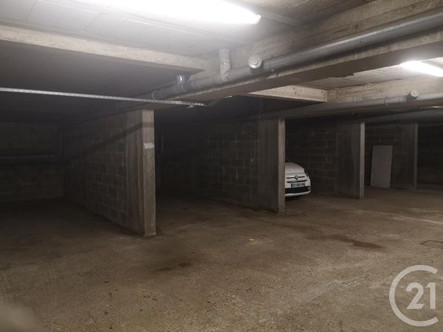 parking à louer - 5.0 m2 - ROUEN - 76 - HAUTE-NORMANDIE - Century 21 Harmony