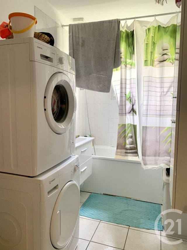 maison à louer - 4 pièces - 77.0 m2 - BOOS - 76 - HAUTE-NORMANDIE - Century 21 Harmony