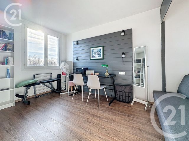 Appartement T3 à vendre - 3 pièces - 58.3 m2 - ROUEN - 76 - HAUTE-NORMANDIE - Century 21 Harmony