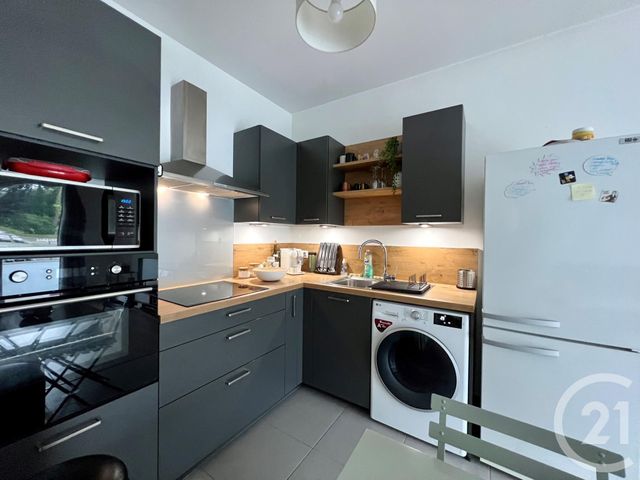 Appartement F3 à louer - 3 pièces - 61.0 m2 - LE HOULME - 76 - HAUTE-NORMANDIE - Century 21 Harmony