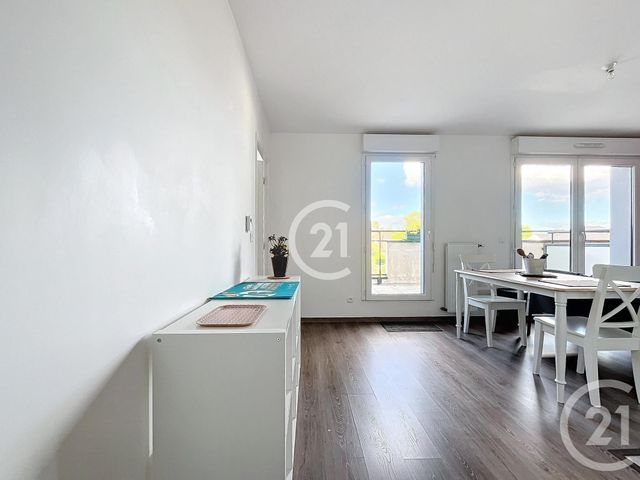 Appartement F2 à vendre - 2 pièces - 40.98 m2 - FRANQUEVILLE ST PIERRE - 76 - HAUTE-NORMANDIE - Century 21 Harmony