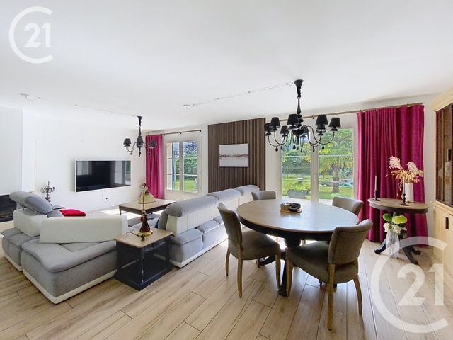 maison à louer - 7 pièces - 210.18 m2 - ISNEAUVILLE - 76 - HAUTE-NORMANDIE - Century 21 Harmony