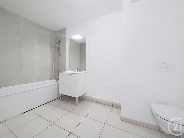 Appartement F4 à louer - 4 pièces - 80.3 m2 - ROUEN - 76 - HAUTE-NORMANDIE - Century 21 Harmony