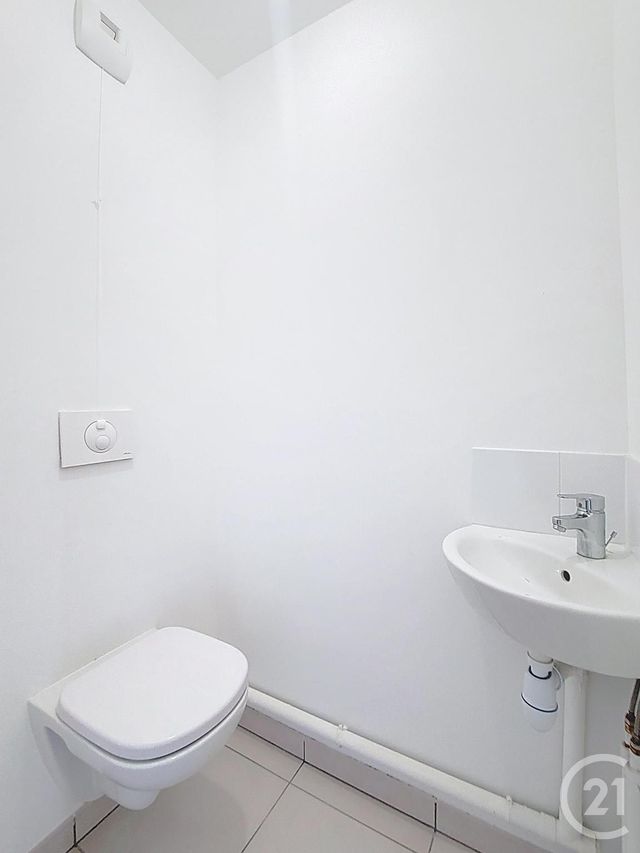 Appartement F4 à louer - 4 pièces - 80.3 m2 - ROUEN - 76 - HAUTE-NORMANDIE - Century 21 Harmony