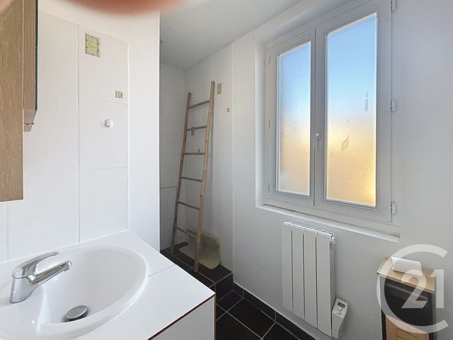 Appartement à vendre - 3 pièces - 47.14 m2 - ROUEN - 76 - HAUTE-NORMANDIE - Century 21 Harmony