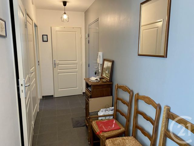 Appartement F3 à louer - 3 pièces - 61.8 m2 - MONT ST AIGNAN - 76 - HAUTE-NORMANDIE - Century 21 Harmony