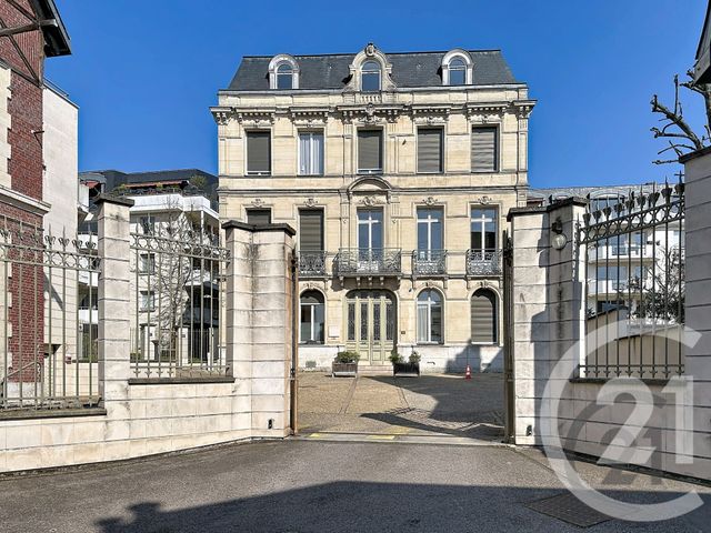 Appartement F1 à vendre - 1 pièce - 23.0 m2 - ROUEN - 76 - HAUTE-NORMANDIE - Century 21 Harmony