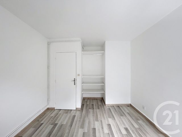 Appartement T3 à louer - 3 pièces - 62.68 m2 - PETIT COURONNE - 76 - HAUTE-NORMANDIE - Century 21 Harmony