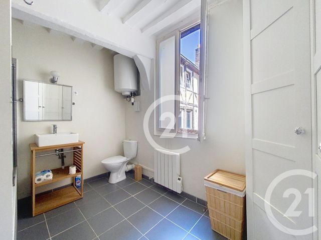 Appartement F2 à louer - 2 pièces - 41.09 m2 - ROUEN - 76 - HAUTE-NORMANDIE - Century 21 Harmony