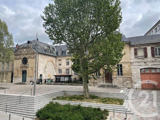 Appartement F2 à louer - 2 pièces - 43.5 m2 - ROUEN - 76 - HAUTE-NORMANDIE - Century 21 Harmony