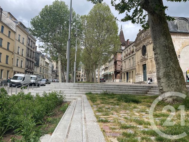 Appartement F2 à louer - 2 pièces - 43.5 m2 - ROUEN - 76 - HAUTE-NORMANDIE - Century 21 Harmony