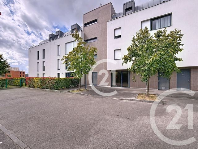 Appartement F4 à louer - 4 pièces - 109.75 m2 - FRANQUEVILLE ST PIERRE - 76 - HAUTE-NORMANDIE - Century 21 Harmony