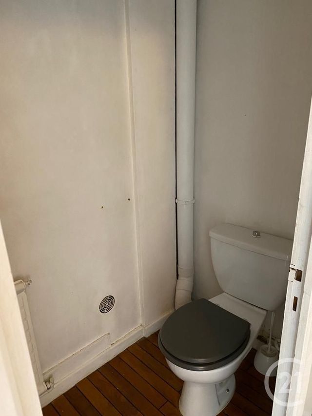 Appartement F2 à louer - 2 pièces - 31.0 m2 - ROUEN - 76 - HAUTE-NORMANDIE - Century 21 Harmony