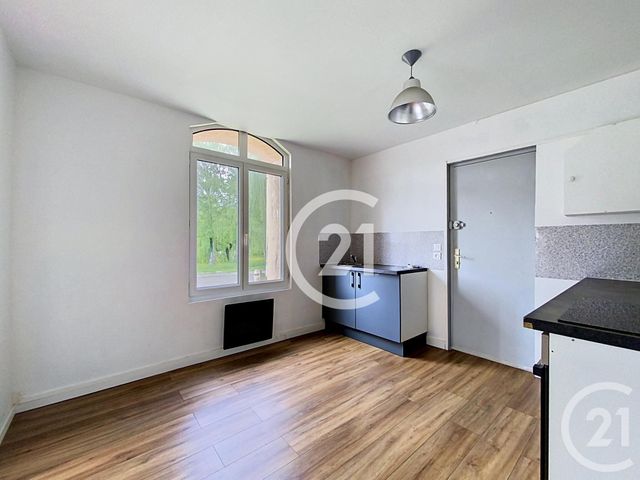 Appartement F2 à louer - 2 pièces - 45.0 m2 - MOULINEAUX - 76 - HAUTE-NORMANDIE - Century 21 Harmony