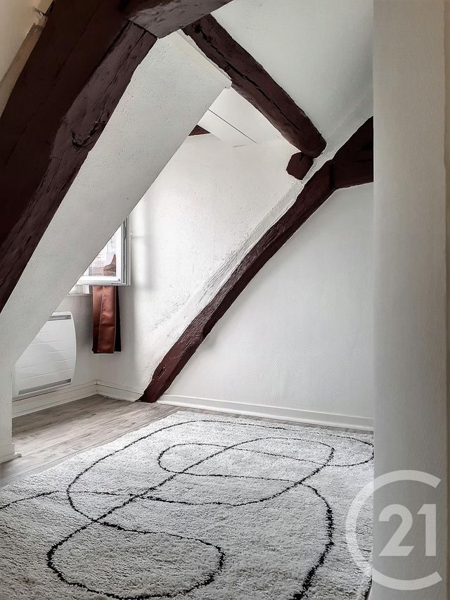 Appartement F5 à louer - 5 pièces - 74.0 m2 - ROUEN - 76 - HAUTE-NORMANDIE - Century 21 Harmony