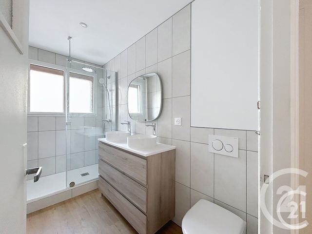 Appartement F3 à louer - 3 pièces - 65.0 m2 - ROUEN - 76 - HAUTE-NORMANDIE - Century 21 Harmony