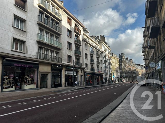 Appartement F3 à louer - 3 pièces - 65.0 m2 - ROUEN - 76 - HAUTE-NORMANDIE - Century 21 Harmony