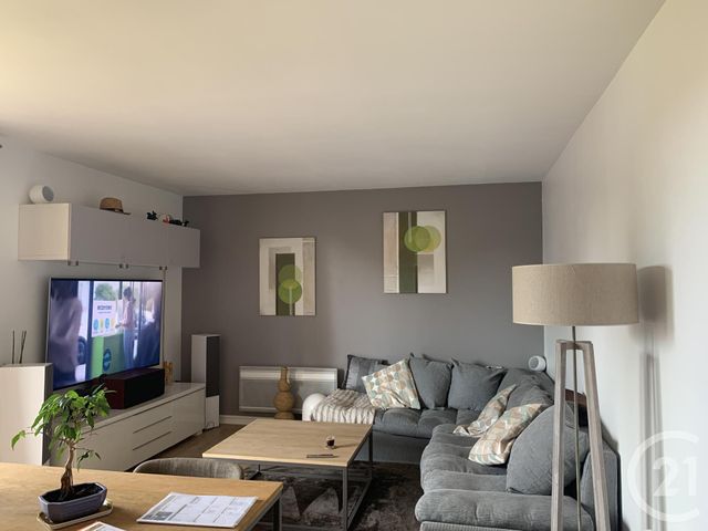 Appartement F2 à louer - 2 pièces - 46.0 m2 - LE MESNIL ESNARD - 76 - HAUTE-NORMANDIE - Century 21 Harmony