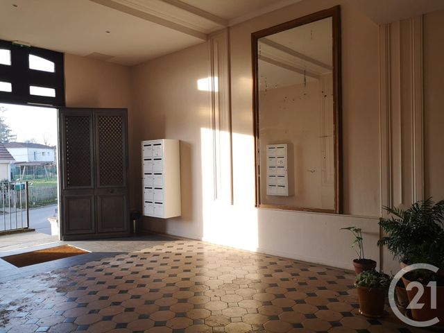 Appartement F1 à louer - 1 pièce - 32.9 m2 - BARENTIN - 76 - HAUTE-NORMANDIE - Century 21 Harmony