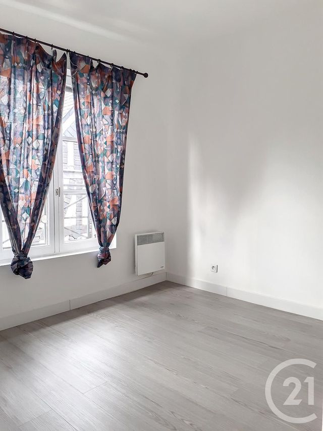 Appartement F1bis à louer - 2 pièces - 40.21 m2 - ROUEN - 76 - HAUTE-NORMANDIE - Century 21 Harmony