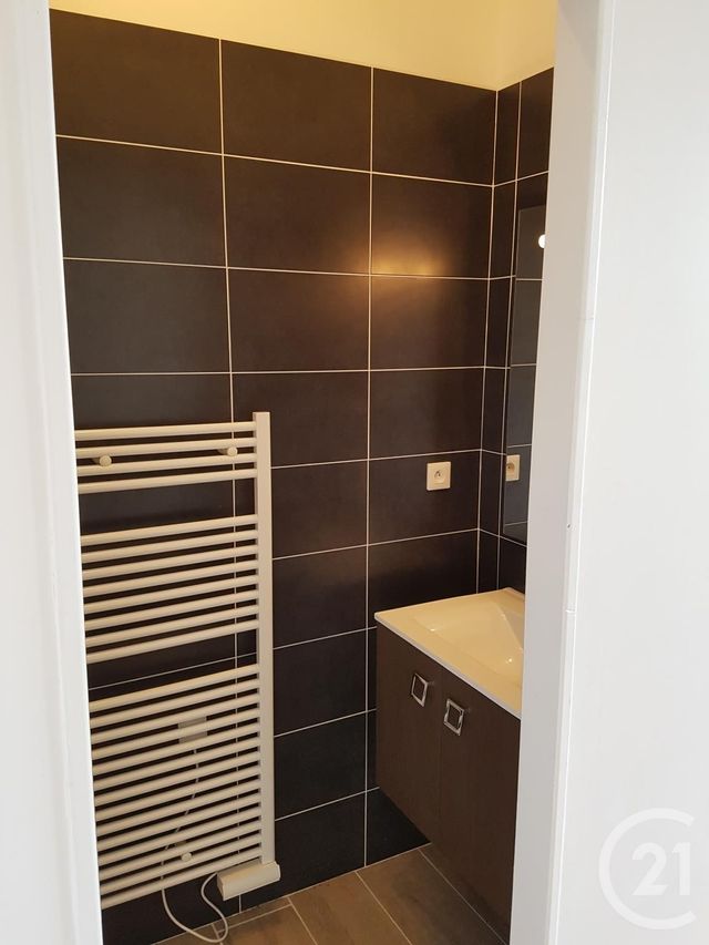 Appartement F3 à louer - 3 pièces - 65.1 m2 - ROUEN - 76 - HAUTE-NORMANDIE - Century 21 Harmony