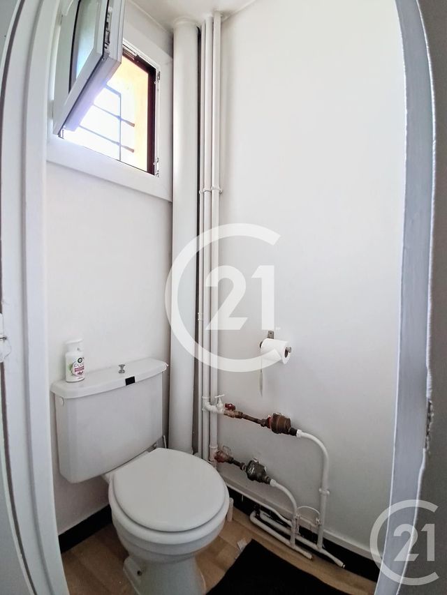 Appartement T3 à louer - 3 pièces - 64.1 m2 - ROUEN - 76 - HAUTE-NORMANDIE - Century 21 Harmony