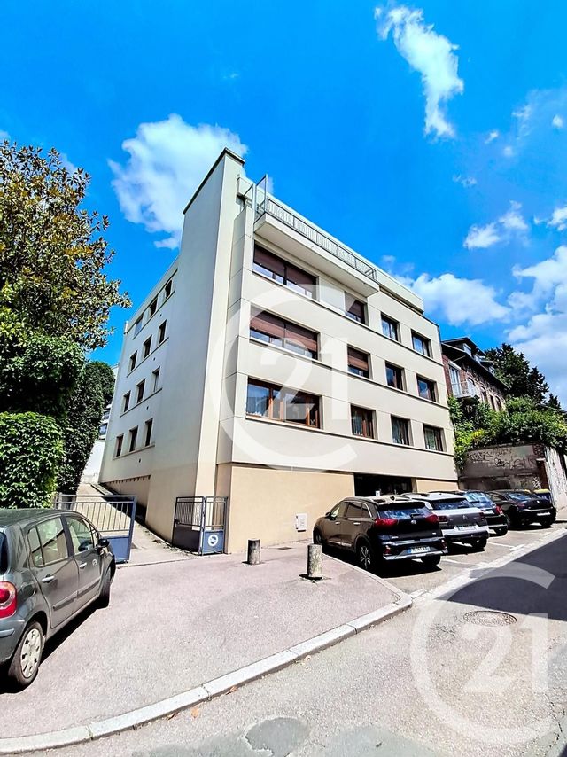 Appartement T3 à louer - 3 pièces - 64.1 m2 - ROUEN - 76 - HAUTE-NORMANDIE - Century 21 Harmony