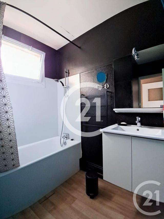Appartement T3 à louer - 3 pièces - 64.1 m2 - ROUEN - 76 - HAUTE-NORMANDIE - Century 21 Harmony