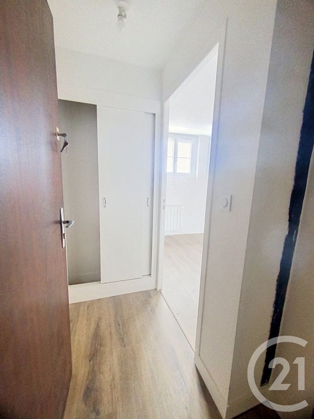 Appartement F2 à louer - 2 pièces - 29.0 m2 - ROUEN - 76 - HAUTE-NORMANDIE - Century 21 Harmony