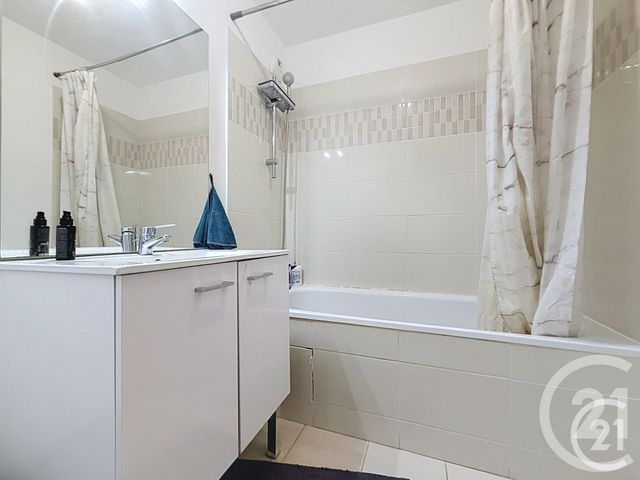 Appartement F5 à louer - 5 pièces - 94.32 m2 - ROUEN - 76 - HAUTE-NORMANDIE - Century 21 Harmony