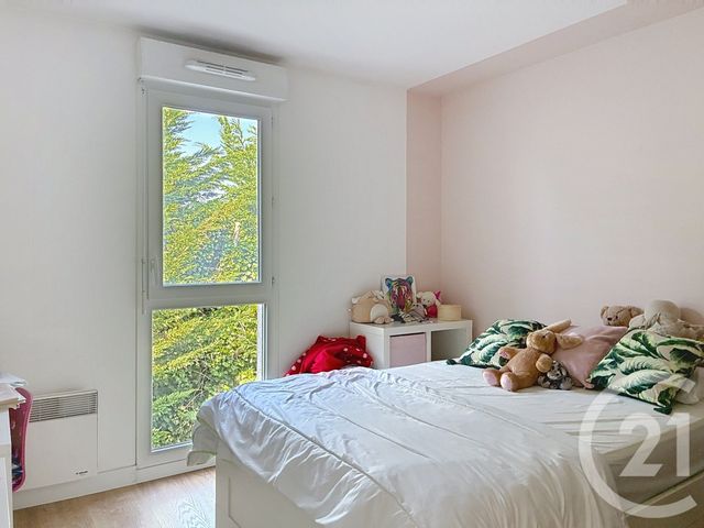 Appartement F3 à louer - 3 pièces - 78.4 m2 - FRANQUEVILLE ST PIERRE - 76 - HAUTE-NORMANDIE - Century 21 Harmony