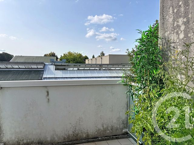Appartement F3 à louer - 3 pièces - 78.4 m2 - FRANQUEVILLE ST PIERRE - 76 - HAUTE-NORMANDIE - Century 21 Harmony