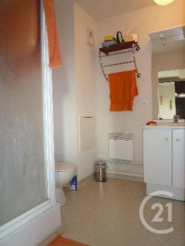 Appartement F2 à louer - 2 pièces - 36.0 m2 - ROUEN - 76 - HAUTE-NORMANDIE - Century 21 Harmony