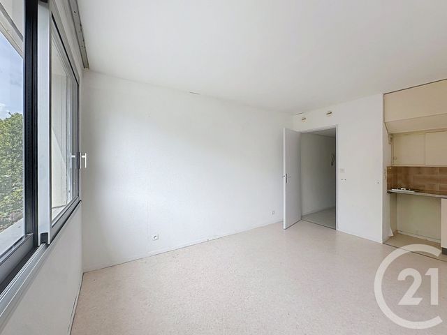 Appartement F1 à vendre - 1 pièce - 21.0 m2 - MONT ST AIGNAN - 76 - HAUTE-NORMANDIE - Century 21 Harmony