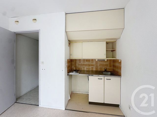 Appartement F1 à vendre - 1 pièce - 21.0 m2 - MONT ST AIGNAN - 76 - HAUTE-NORMANDIE - Century 21 Harmony