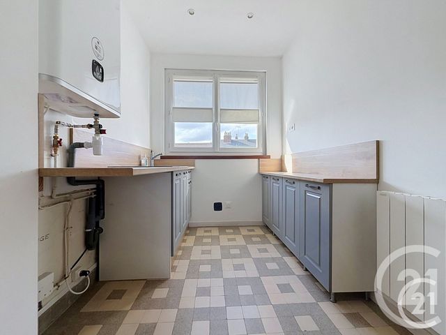 Appartement F2 à louer - 2 pièces - 39.34 m2 - SOTTEVILLE LES ROUEN - 76 - HAUTE-NORMANDIE - Century 21 Harmony