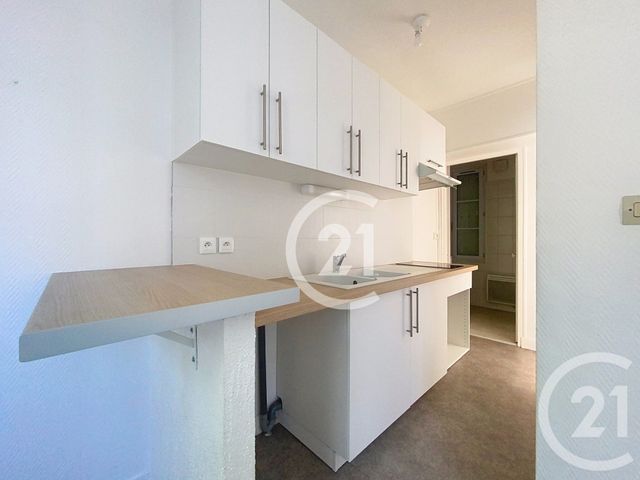 Appartement F1bis à louer - 2 pièces - 25.25 m2 - BIHOREL - 76 - HAUTE-NORMANDIE - Century 21 Harmony