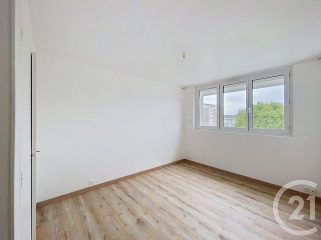 Appartement F5 à louer - 4 pièces - 72.0 m2 - BIHOREL - 76 - HAUTE-NORMANDIE - Century 21 Harmony