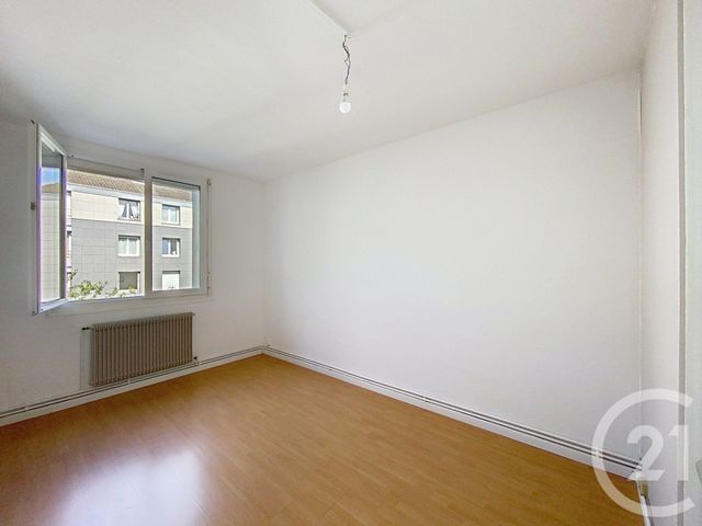 Appartement T3 à louer - 3 pièces - 54.86 m2 - BONSECOURS - 76 - HAUTE-NORMANDIE - Century 21 Harmony